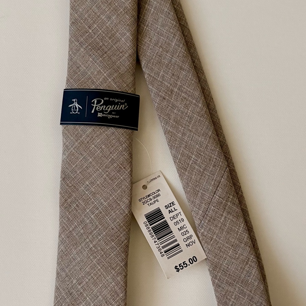 Original Penguin Men's Tie in Subtle Taupe - Picture 2 of 7